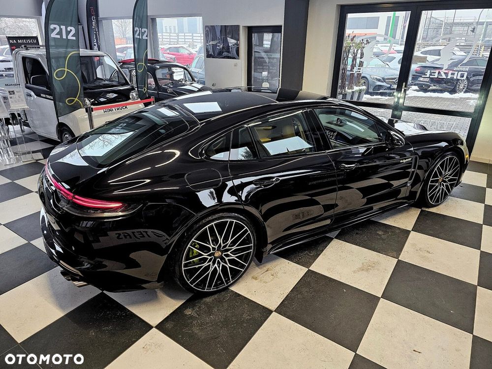 Porsche Panamera - 7