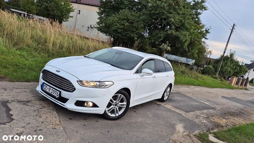 Ford Mondeo 2.0 TDCi Titanium PowerShift - 4