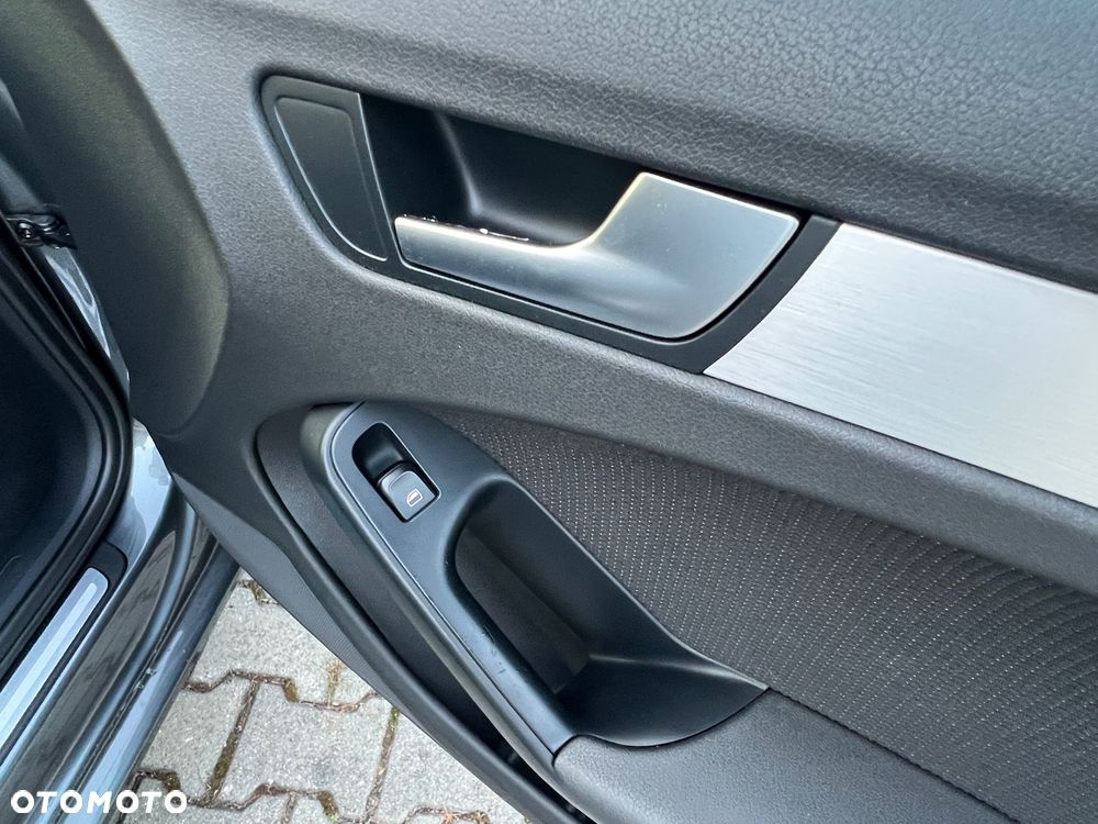 Audi A4 Limousine - 24