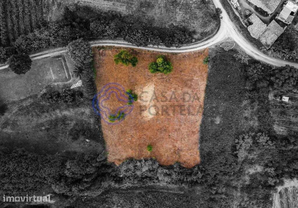Terreno urbanizável em Fanadia - Grande imagem: 2/10