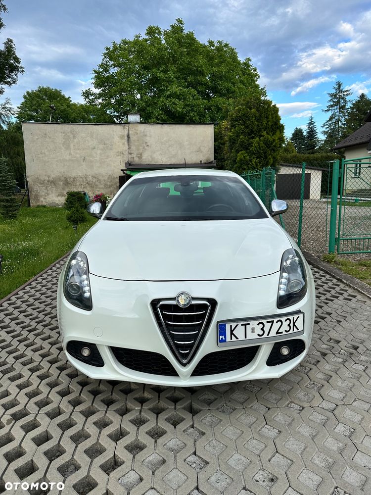 Alfa Romeo Giulietta 2.0 JTDM 16V - 2