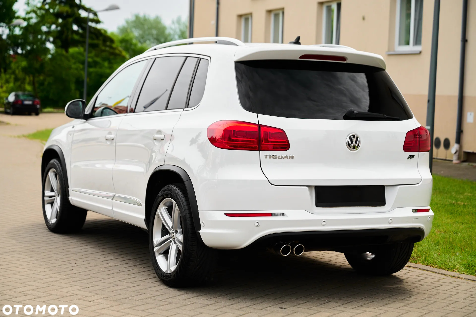 Volkswagen Tiguan 2.0 TDI R-Style - 10