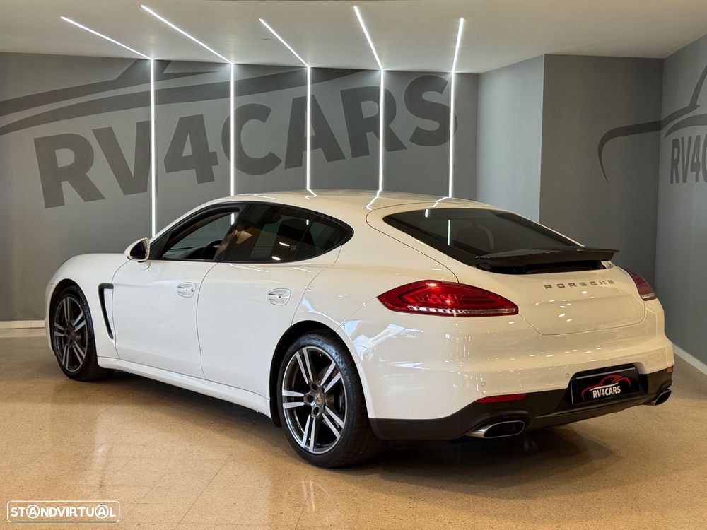 Porsche Panamera 3.0 V6 - 6