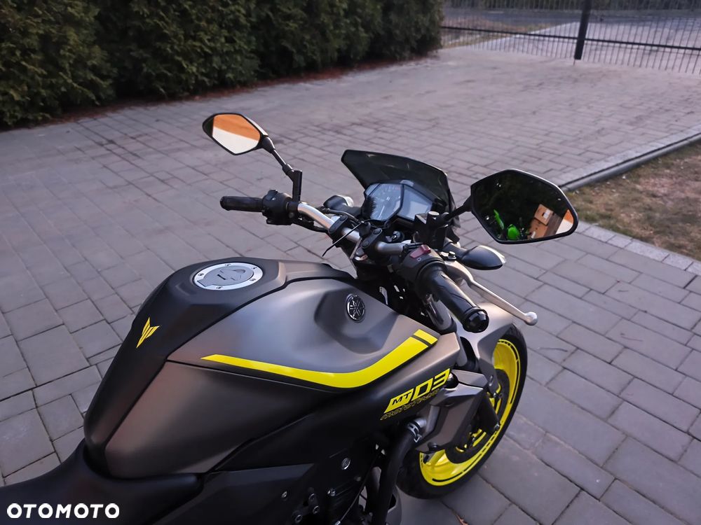 Yamaha MT - 9