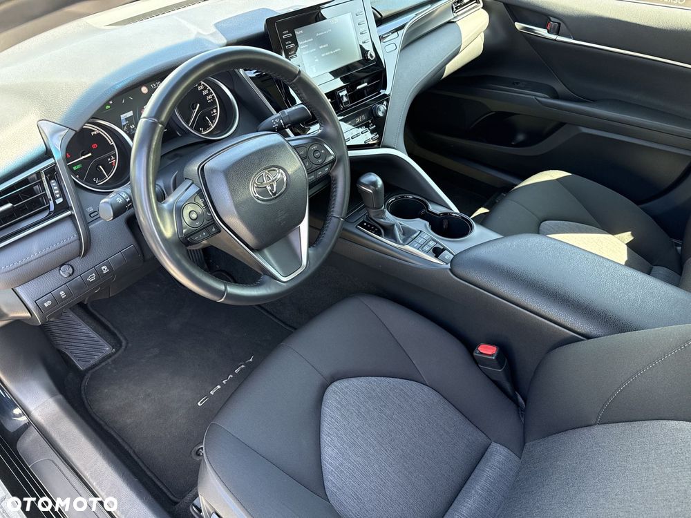 Toyota Camry 2.5 Hybrid Comfort CVT - 10