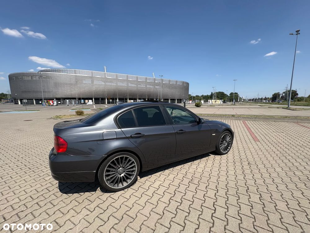 BMW Seria 3 320d - 2