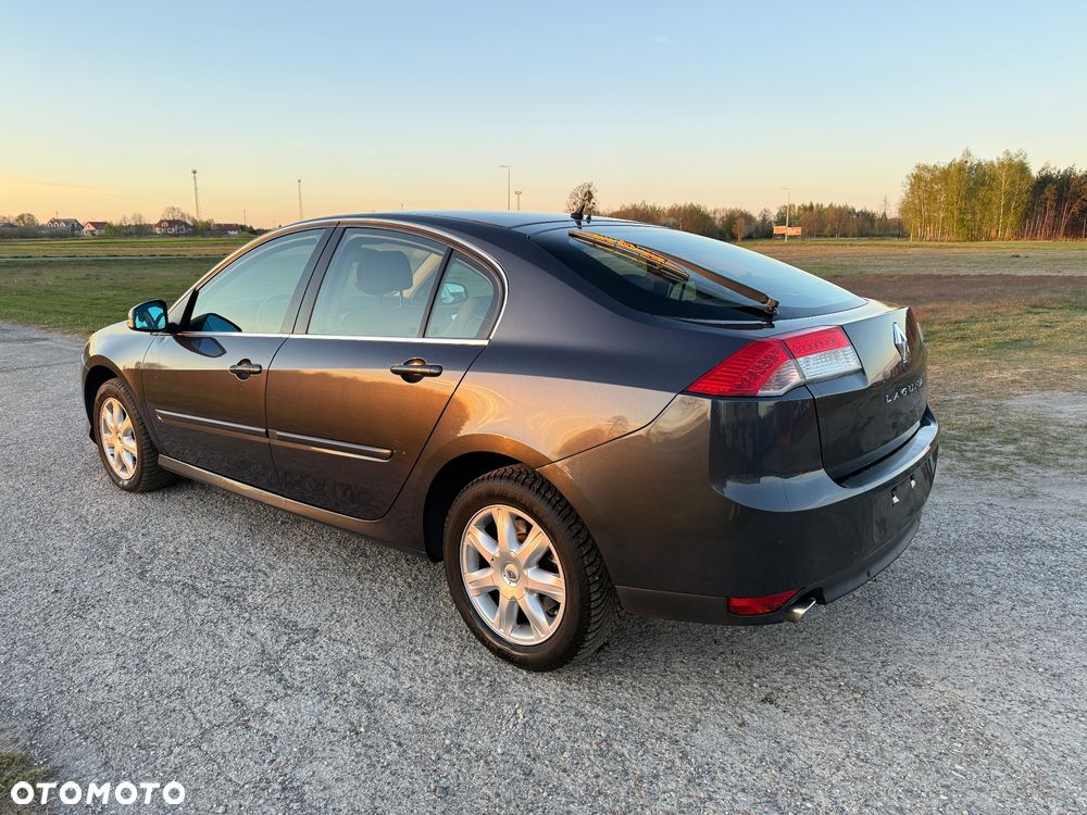Renault Laguna 2.0 TCe 170 Dynamique - 12