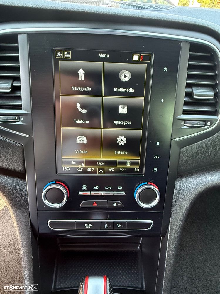 Renault Mégane TCe 300 GPF EDC R.S. TROPHY - 32