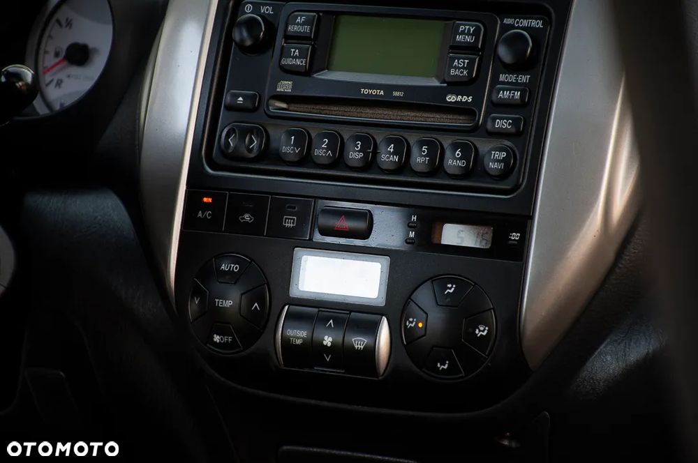 Toyota RAV4 4x4 Executive - 8