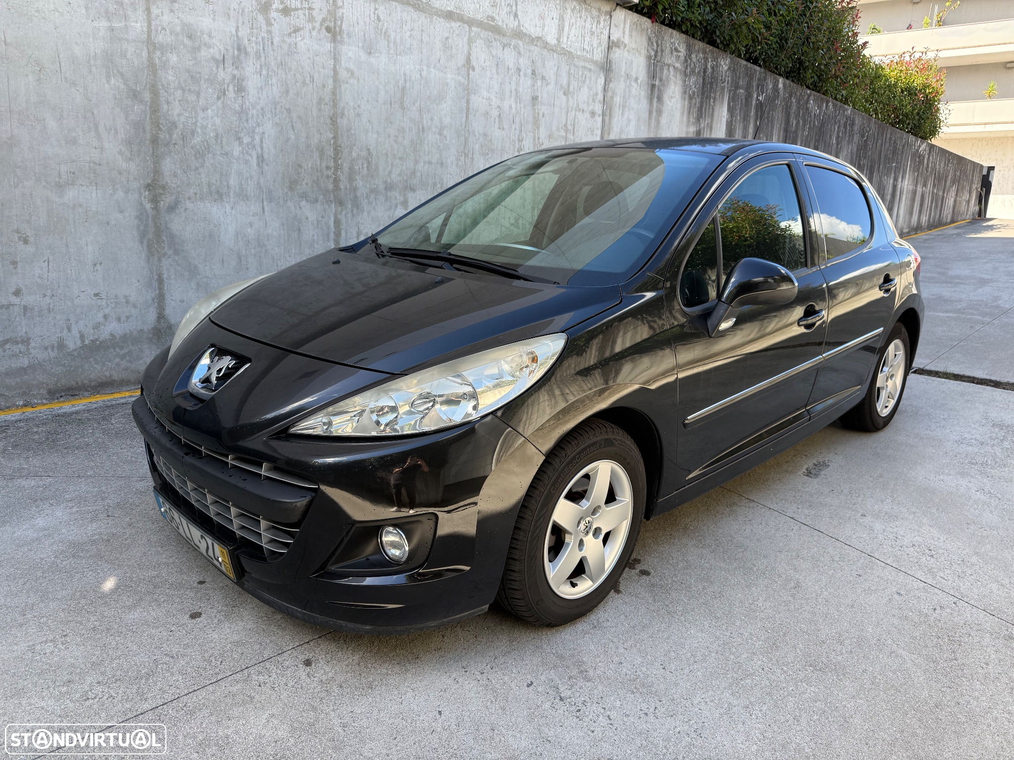 Peugeot 207 1.4 HDi Premium - 2