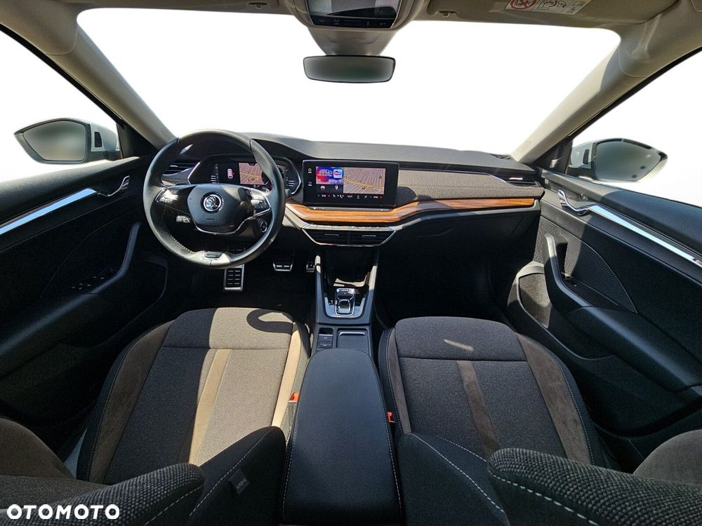 Skoda Octavia 2.0 TDI 4x4 Scout DSG - 7