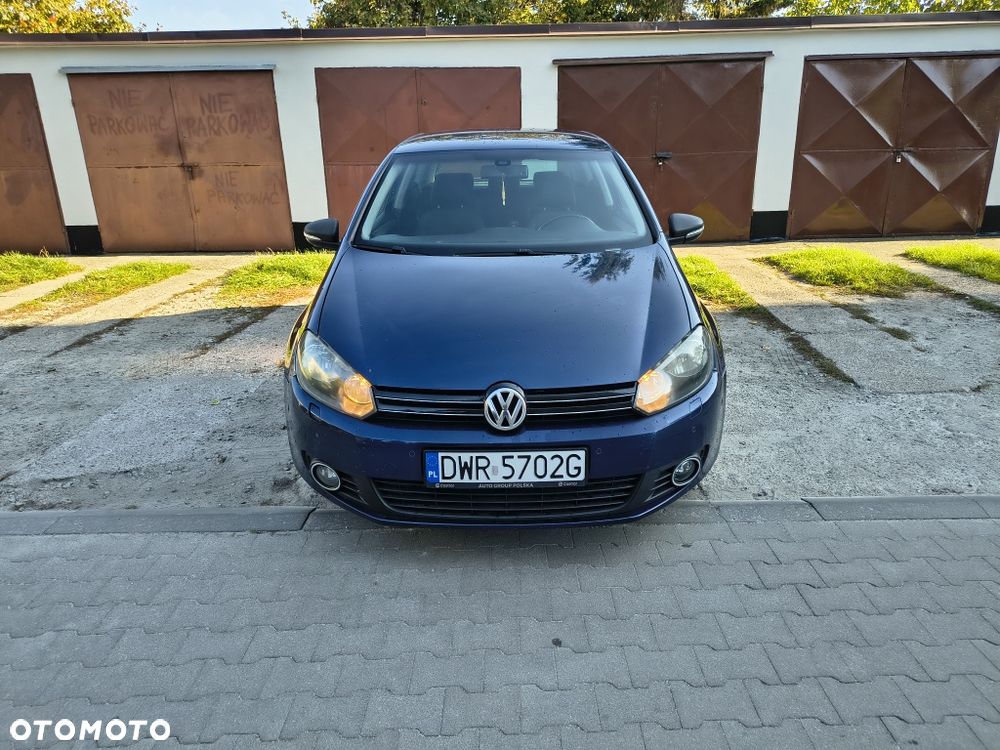 Volkswagen Golf - 2