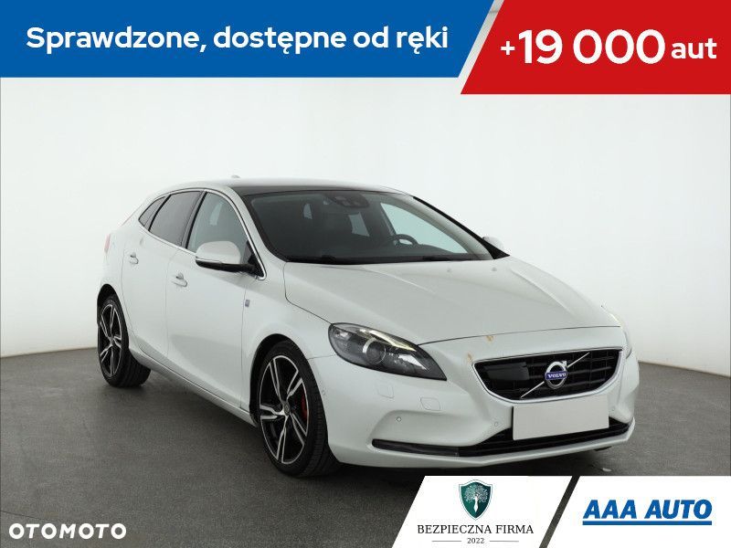 Volvo V40 - 2