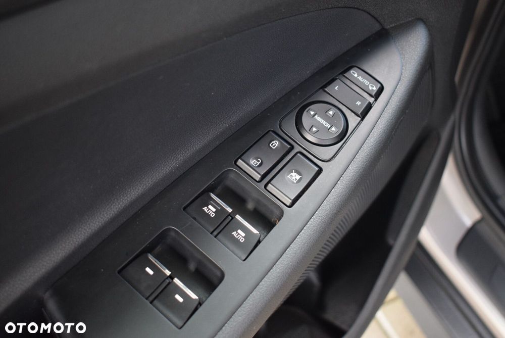 Hyundai Tucson 1.6 CRDi Comfort 2WD DCT - 24