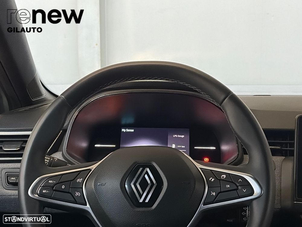 Renault Clio 1.0 TCe Techno Bi-Fuel - 12
