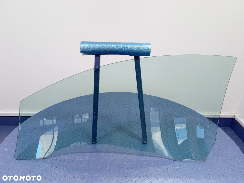 VOLVO C70 II SZYBA DRZWI PRZÓD PRAWA - 2