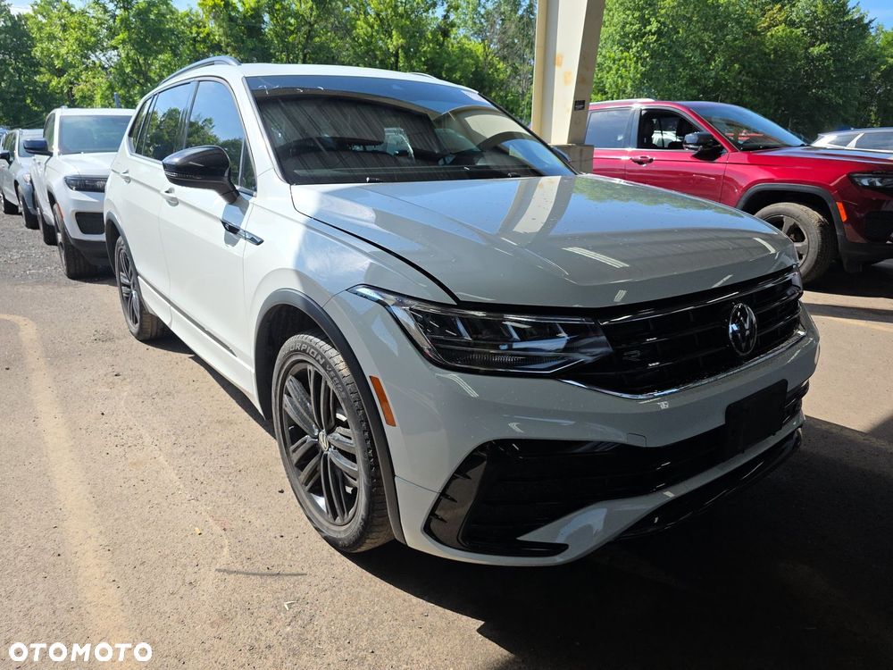 Volkswagen Tiguan - 2