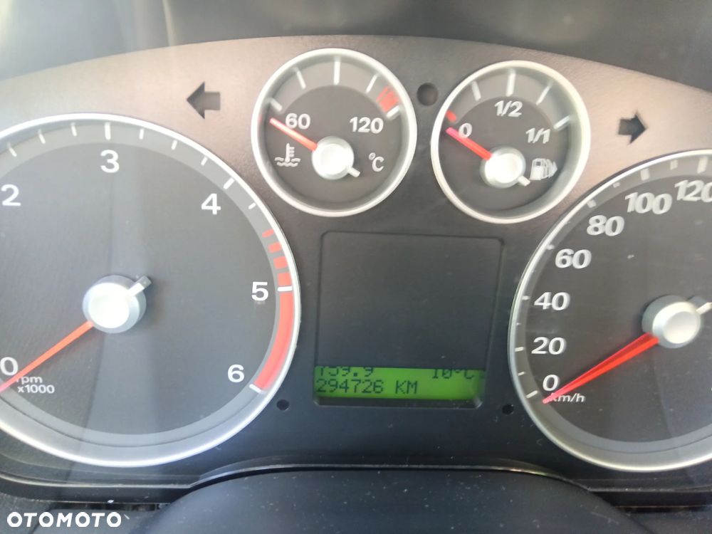 Ford Focus C-Max 1.8 TDCi Ghia - 6