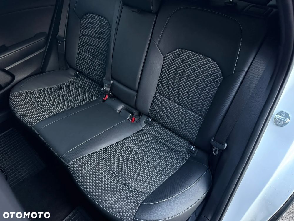 Kia XCeed 1.5 T-GDI L DCT - 25