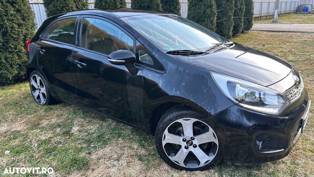 Kia Rio 1.1 CRDI Business Line - 1