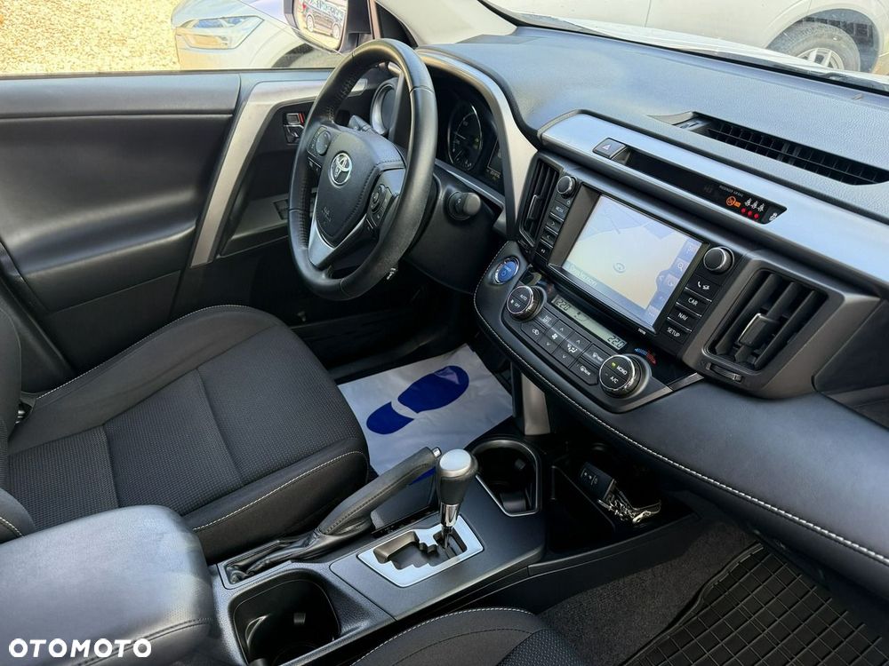 Toyota RAV4 - 36
