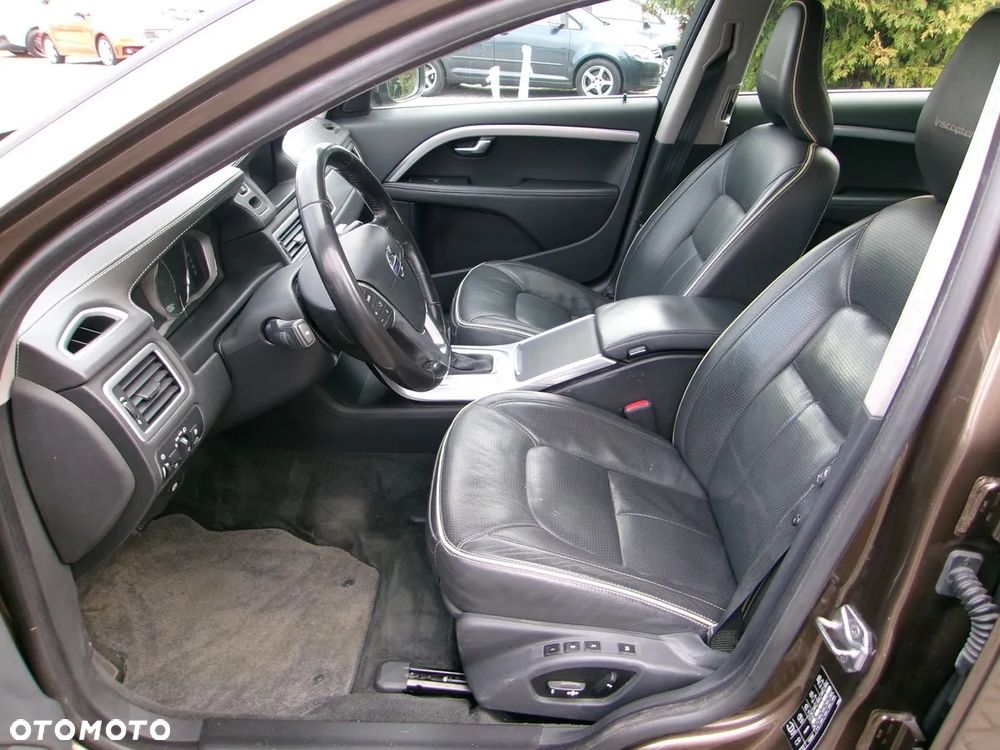 Volvo XC 70 - 5