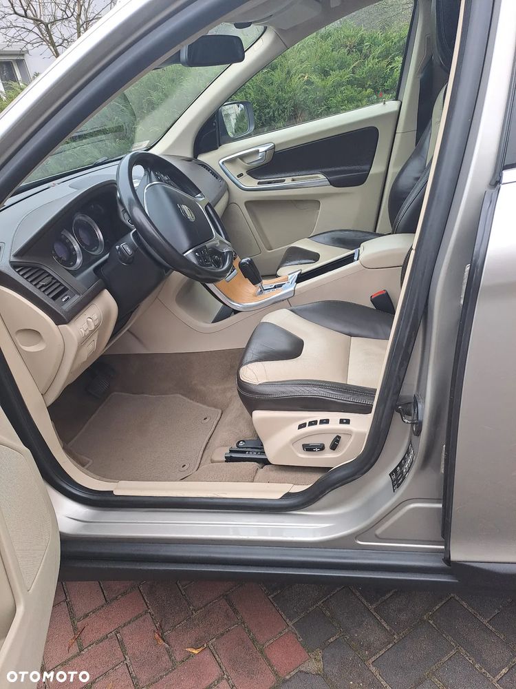 Volvo XC 60 D5 AWD Summum - 7