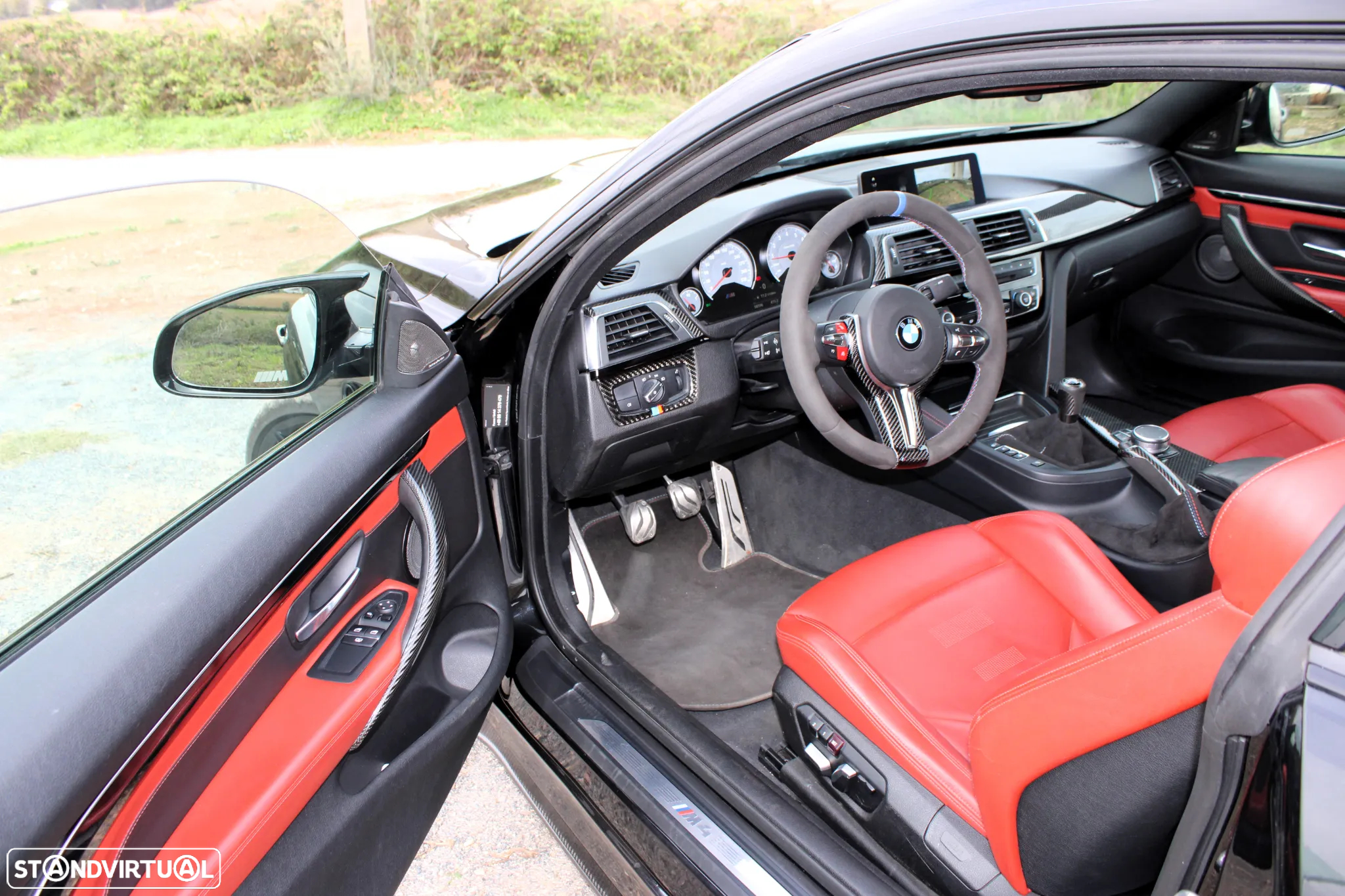 BMW M4 Coupe Competition - 25