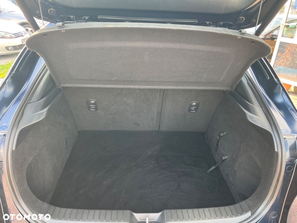 Mazda CX-30 SKYACTIV-D 1.8 SELECTION - 22
