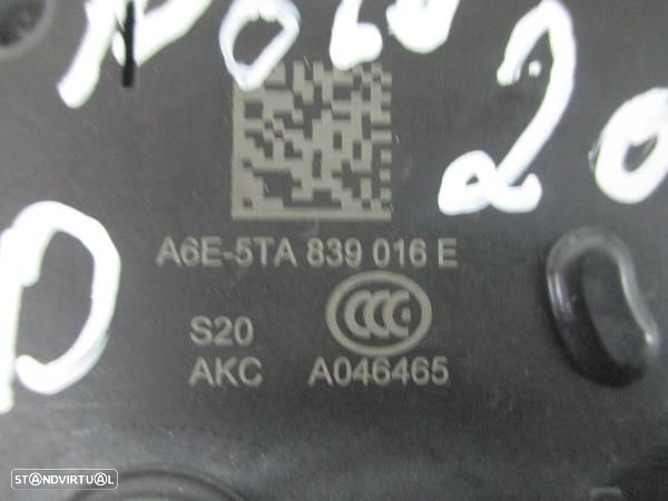 Fecho Porta Tras Dto Volkswagen Polo (Aw1, Bz1) - 6