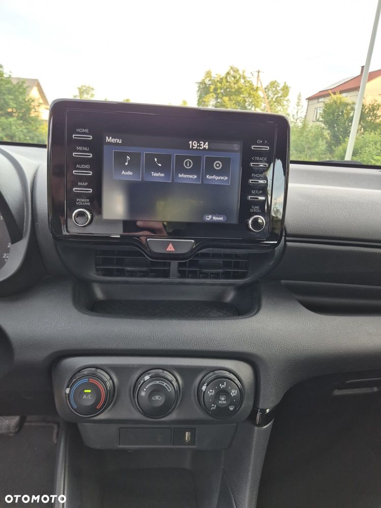 Toyota Yaris 1.0 Active - 13