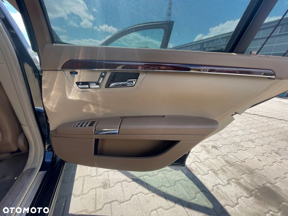 Mercedes Benz W221 LONG FOTELE BOCZKI 204 Skóra - kolor brązowy - 9