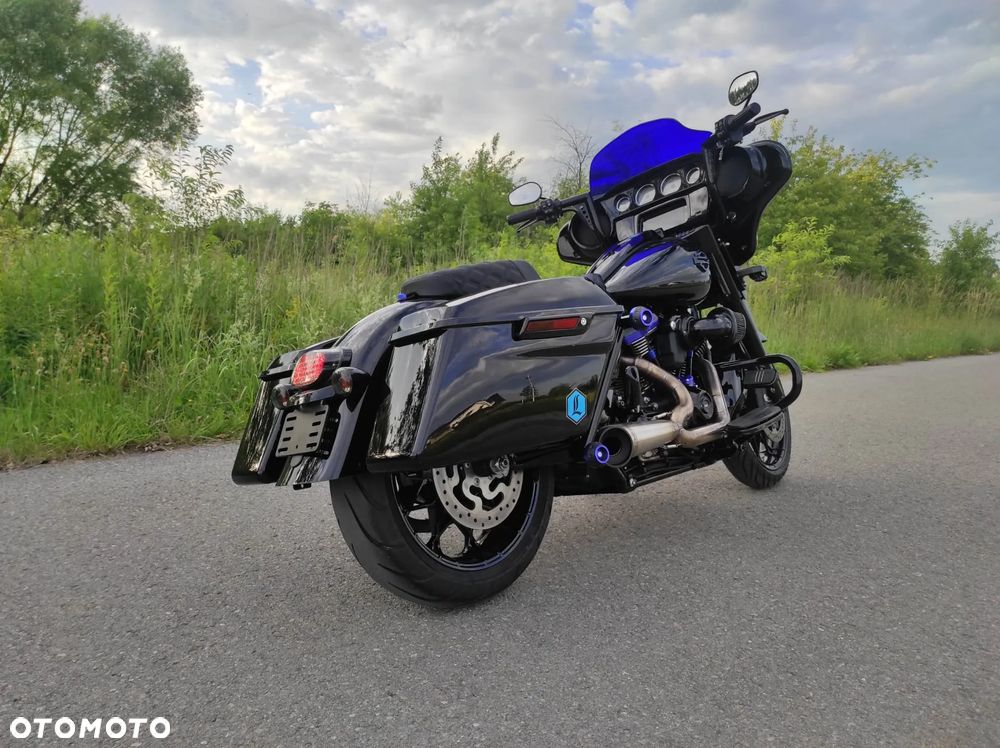 Harley-Davidson Touring Street Glide - 3