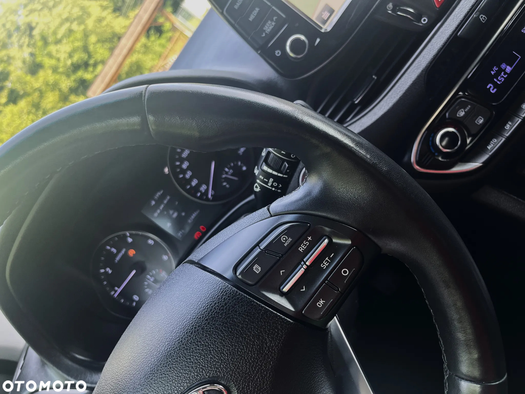 Hyundai i30 1.6 CRDi BlueDrive Premium - 24
