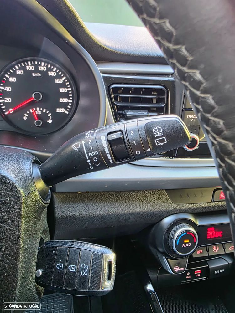 Kia Rio 1.0 T-GDi Drive - 37