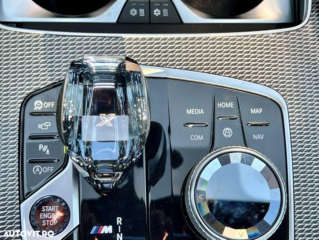 BMW X6 M M50i - 33