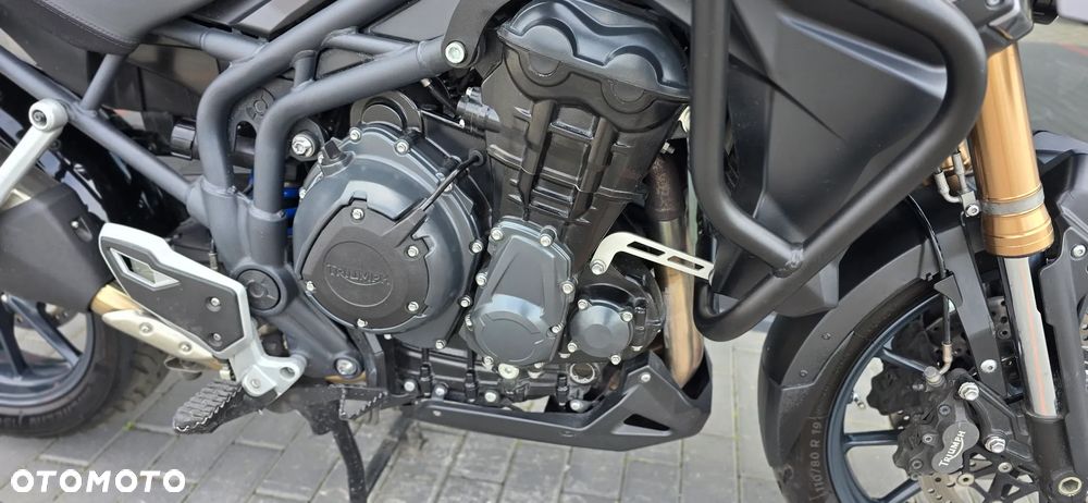 Triumph Tiger - 12