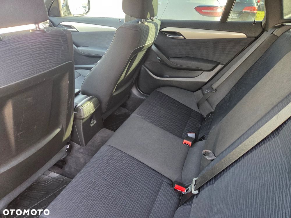 BMW X1 - 13