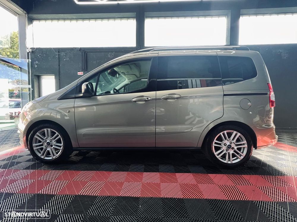 Ford Tourneo Courier 1.0 EcoBoost Titanium - 16