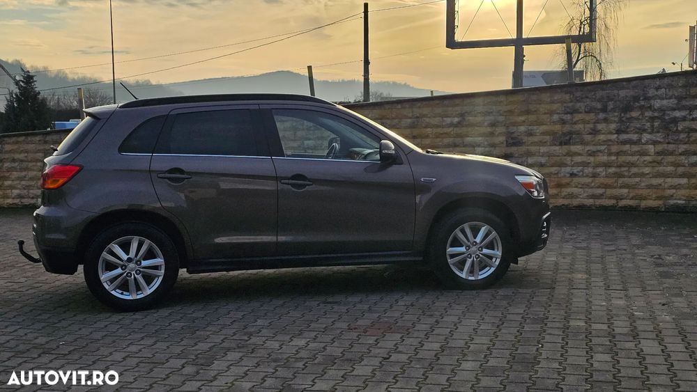 Mitsubishi ASX 1.8 DI-D 2WD Intense - 6