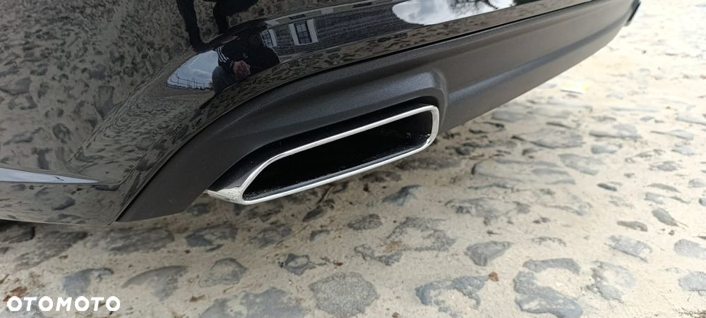 Audi A6 Avant 2.0 TDI Ultra S tronic - 23