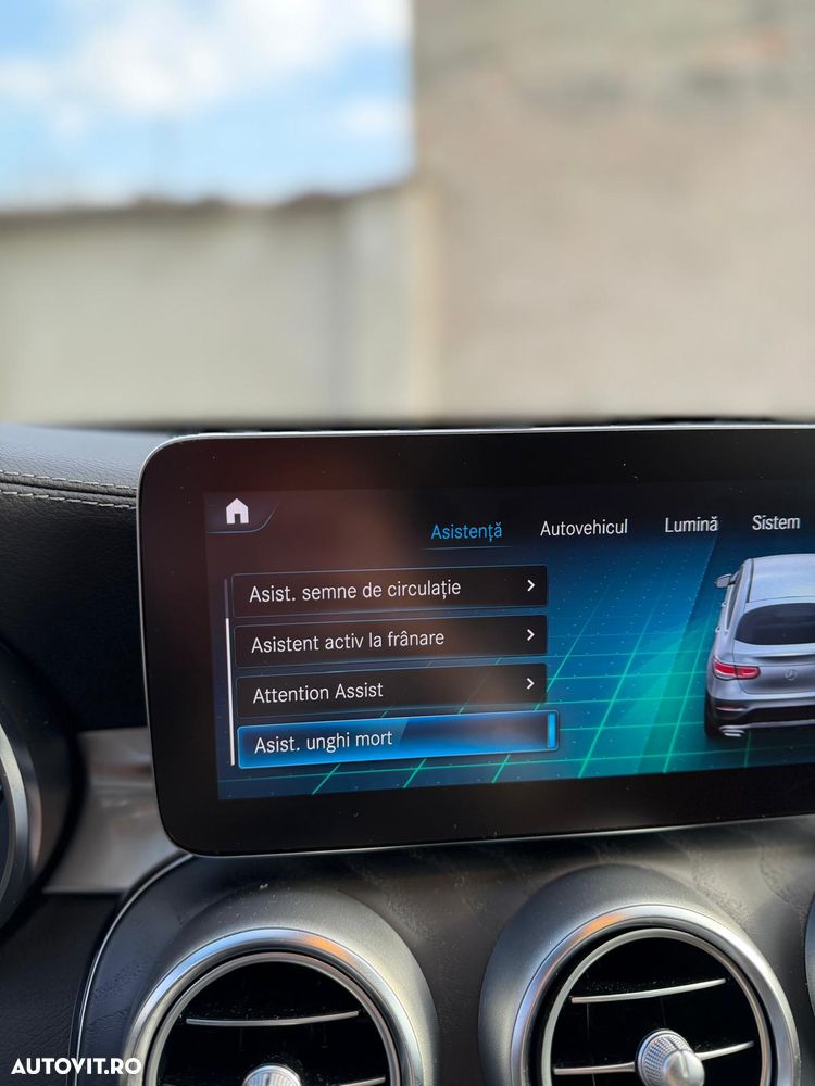 Mercedes-Benz GLC Coupe 300 e 4MATIC - 13