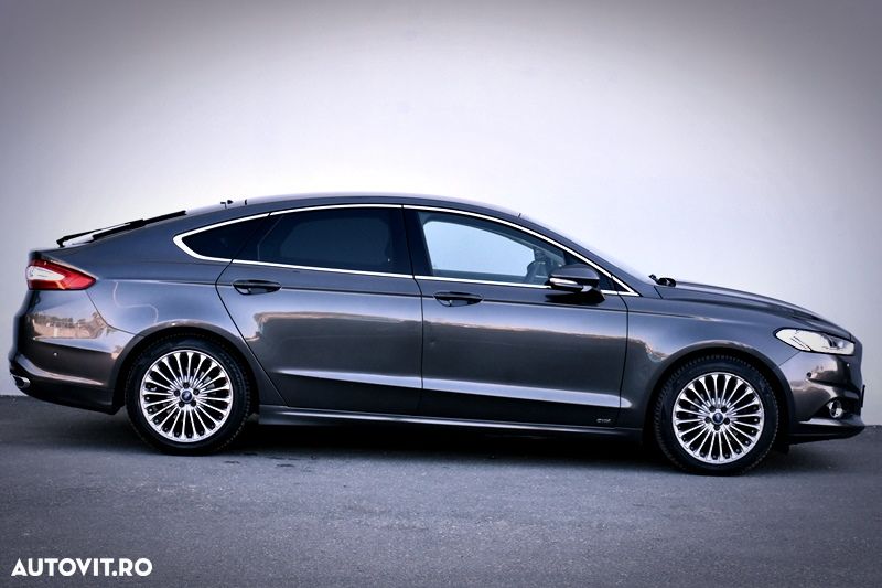 Ford Mondeo 2.0 TDCi Powershift AWD Business - 10