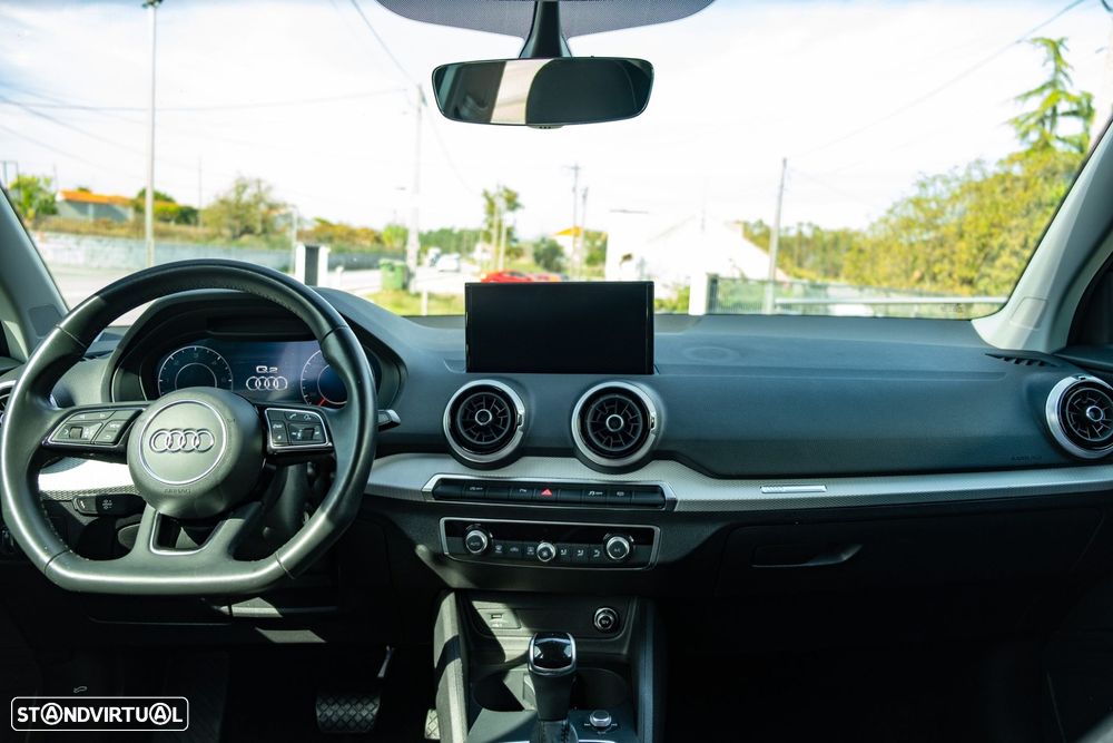 Audi Q2 30 TDI Advanced S tronic - 37