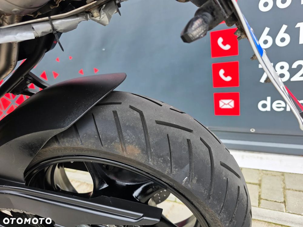 Yamaha FZ6 - 8