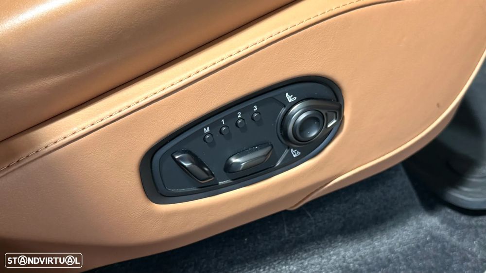 Aston Martin DBX 707 - 40