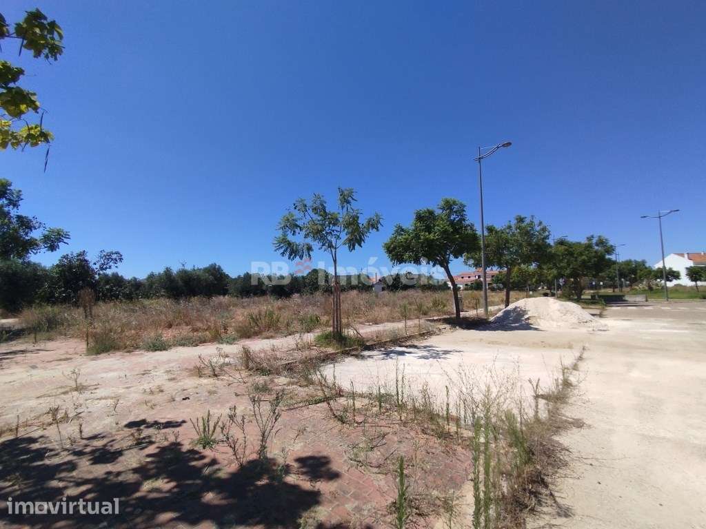Terreno urbano para construção - Quinta da Capela, Entroncamento - Grande imagem: 3/13