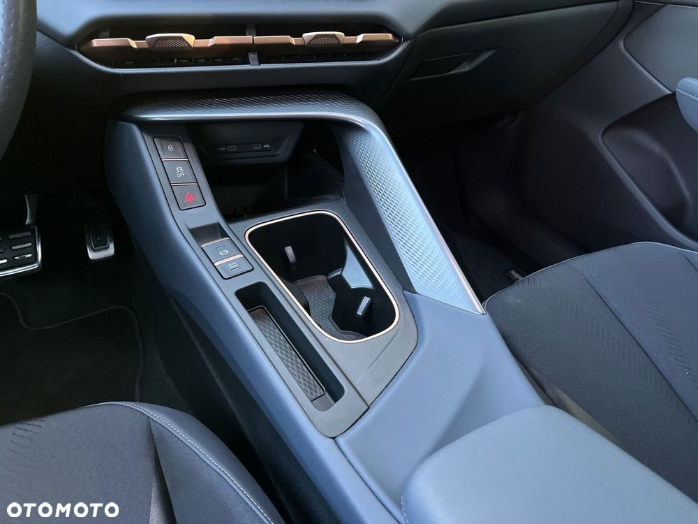 Cupra Terramar 1.5 eTSI mHEV DSG - 27