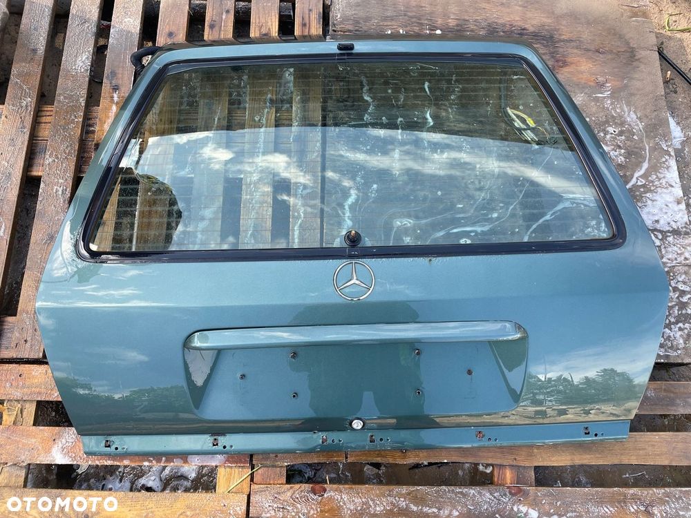 mercedes w124 kombi klapa bagażnika