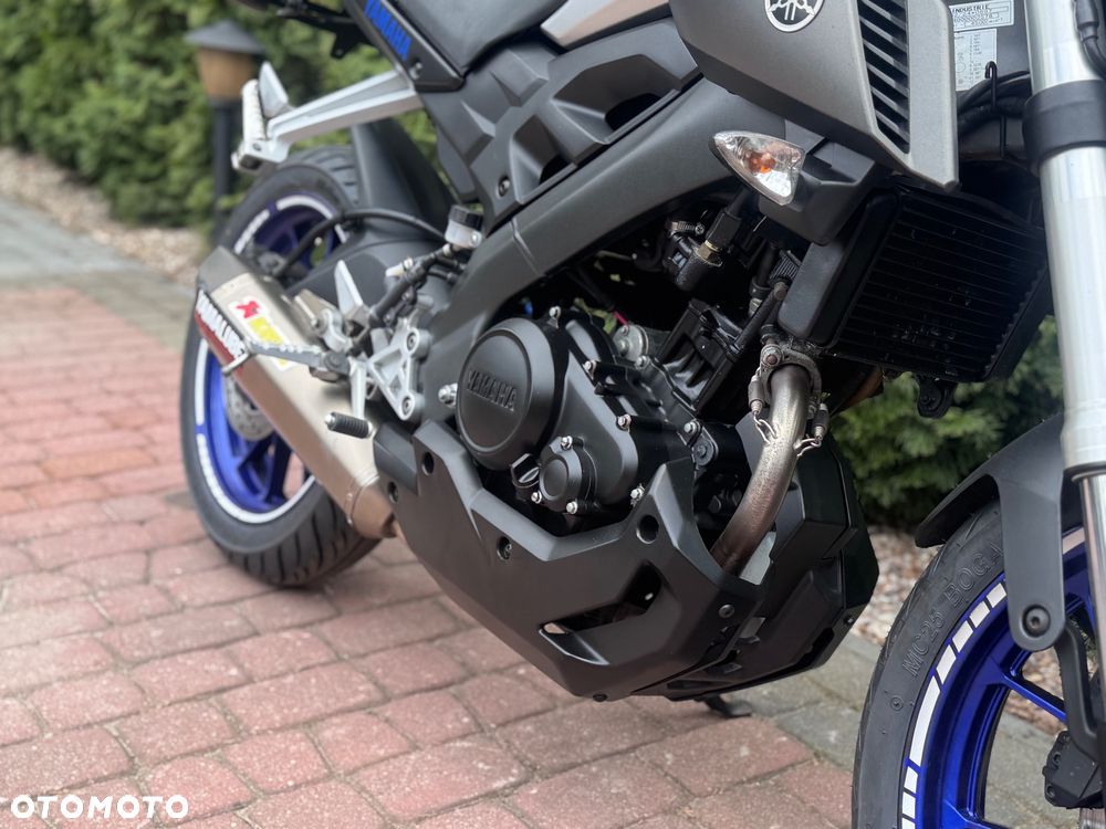 Yamaha MT - 12